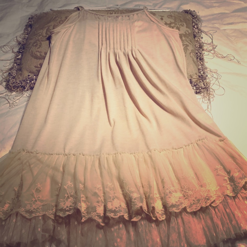 Spaghetti strap cream/taupe dress